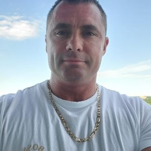 Meet your Posher, Ernie